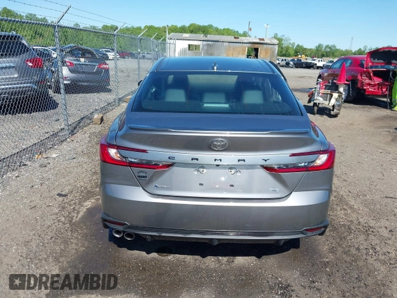 2025 Toyota Camry LE with VIN 4T1DAACK6SU557374, listed as a IAAI auction lot 42135249 with 516 mi miles and . Bid and sale history available at DreamBid. Image 16.
