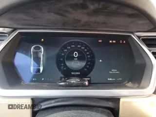 2013 Tesla Model S с VIN 5YJSA1DNXDFP04134, выставлен на аукционе Copart как лот 62660125 с пробегом 150 560 миль миль и Чистый • Clean title. История ставок и продаж доступна на DreamBid. Изображение 9.