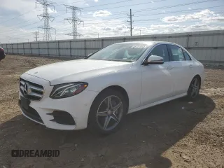 2017 Mercedes-Benz E 300 Luxury z VIN WDDZF4KB8HA014798, wystawiony jako Copart lot #53191065 z przebiegiem 117 108 mil mil oraz Szkoda całkowita • Salvage title. Historia ofert i sprzedaży dostępna na DreamBid. Obrazek 1.