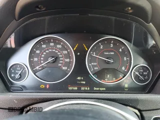2018 BMW 3 Series with VIN WBA8F1C59JK898499, listed as a Copart auction lot 68247874 with 107,189 mi miles and Salvage title. Bid and sale history available at DreamBid. Image 9.
