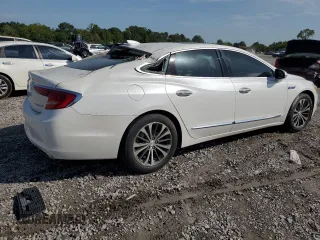 2017 Buick LaCrosse Premium with VIN 1G4ZR5SS6HU130342, listed as a Copart auction lot 63681354 with 325,876 mi miles and Salvage Title. Bid and sale history available at carsss.com. Image 3.