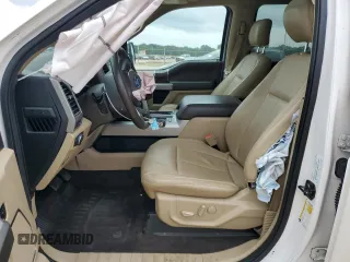 2018 Ford F-150 XL z VIN 1FTEW1EG6JKC18465, wystawiony jako Copart lot #57184095 z przebiegiem 135 688 mil mil oraz Szkoda całkowita • Salvage title. Historia ofert i sprzedaży dostępna na DreamBid. Obrazek 7.