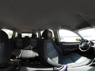 2018 Honda CR-V LX z VIN 2HKRW6H34JH233181, wystawiony jako IAAI lot #42233671 z przebiegiem 116 071 mil mil oraz . Historia ofert i sprzedaży dostępna na DreamBid. Obrazek 19.