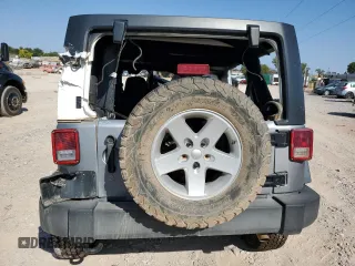 2016 Jeep Wrangler Unlimited Sport RHD with VIN 1C4BJWKG8GL307198, listed as a Copart auction lot 75927814 with Not provided miles and Non repairable. Bid and sale history available at DreamBid. Image 6.