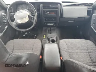 2001 Jeep Cherokee Sport with VIN 1J4FT48S91L580230, listed as a Copart auction lot 43455475 with 182,588 mi miles and Non Repairable. Bid and sale history available at carsss.com. Image 8.