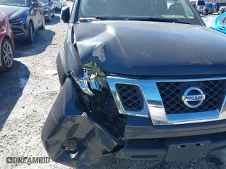 2013 Nissan Frontier SV with VIN 1N6AD0ERXDN744081, listed as a IAAI auction lot 41639057 with 141,102 mi miles. Bid and sale history available at carsss.com. Image 6.