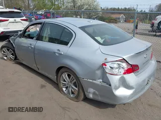 2015 Infiniti Q40 with VIN JN1CV6AR0FM520976, listed as a IAAI auction lot 42057816 with Not Provided miles and . Bid and sale history available at DreamBid. Image 3.