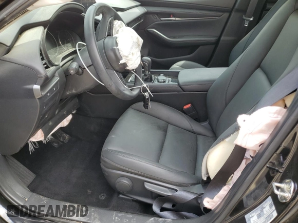 2025 Mazda 3 S Select Sport with VIN 3MZBPABM6SM460738, listed as a Copart auction lot 50954175 with 5,431 mi miles and Clean Title. Bid and sale history available at DreamBid. Image 7.