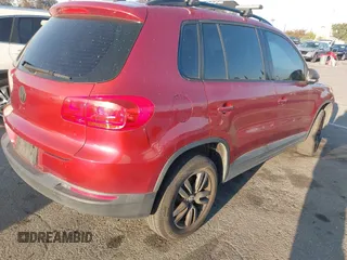 2015 Volkswagen Tiguan R-Line with VIN WVGAV7AX2FW115582, listed as a IAAI auction lot 42215389 with 168,182 mi miles and . Bid and sale history available at DreamBid. Image 4.