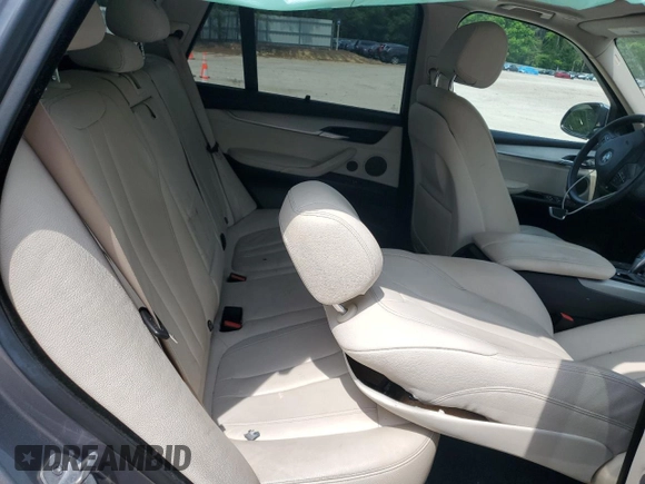 2014 BMW X5 xDrive35i z VIN 5UXKR0C54E0K46819, wystawiony jako Copart lot #54607325 z przebiegiem 135 489 mil mil oraz Szkody całkowita. Historia ofert i sprzedaży dostępna na DreamBid. Obrazek 11.