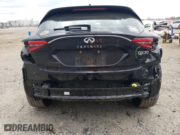 2019 Infiniti QX30 ESSENTIAL with VIN SJKCH5CP6KA007069, listed as a Copart auction lot 46171844 with 81,188 mi miles. Bid and sale history available at carsss.com. Image 6.