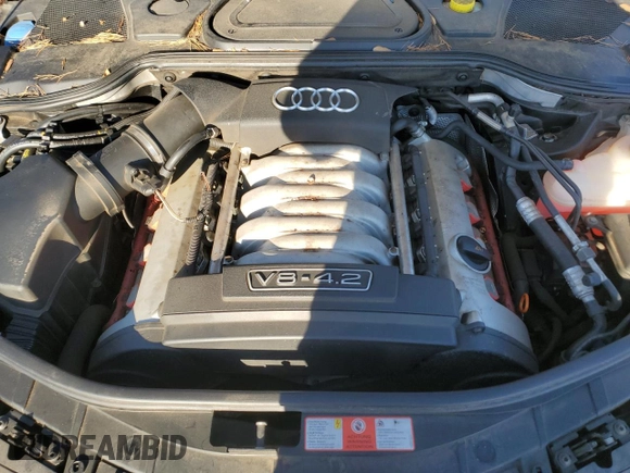 2006 Audi A8 4.2L z VIN WAUML44E86N018423, wystawiony jako Copart lot #82761894 z przebiegiem Nie podano mil oraz Szkody całkowita. Historia ofert i sprzedaży dostępna na DreamBid. Obrazek 11.