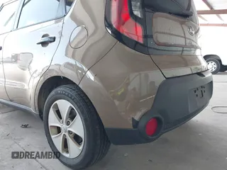 2016 Kia Soul z VIN KNDJN2A29G7309520, wystawiony jako IAAI lot #42364545 z przebiegiem 50 092 mil mil oraz . Historia ofert i sprzedaży dostępna na DreamBid. Obrazek 16.