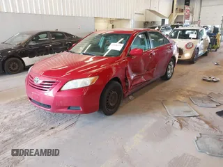 2007 Toyota Camry CE z VIN 4T4BE46K37R004090, wystawiony jako IAAI lot #42028376 z przebiegiem 110 803 mil mil oraz . Historia ofert i sprzedaży dostępna na DreamBid. Obrazek 18.