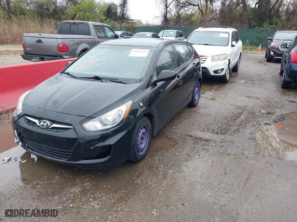 2013 Hyundai Accent GL with VIN KMHCT5AE6DU086498, listed as a IAAI auction lot 41966814 with 139,264 mi miles. Bid and sale history available at carsss.com. Image 2.
