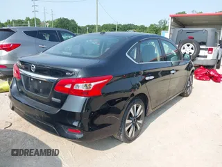 2019 Nissan Sentra SV z VIN 3N1AB7AP0KY214498, wystawiony jako IAAI lot #42394908 z przebiegiem 81 874 mil mil oraz . Historia ofert i sprzedaży dostępna na DreamBid. Obrazek 4.