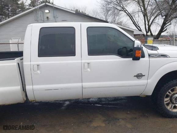 2011 Ford Super Duty F-250 SRW XL with VIN 1FT7W2BTXBEC84422, listed as a IAAI auction lot 41477809 with 230,933 mi miles. Bid and sale history available at carsss.com. Image 14.