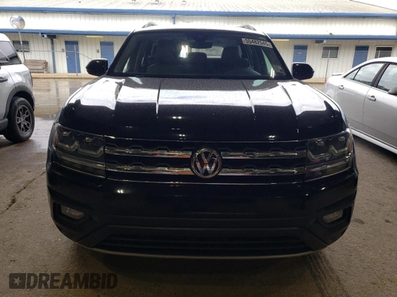 2018 Volkswagen Atlas SE z VIN 1V2DR2CA6JC544525, wystawiony jako Copart lot #55482545 z przebiegiem 131 950 mil mil oraz Szkoda całkowita • Salvage title. Historia ofert i sprzedaży dostępna na DreamBid. Obrazek 5.