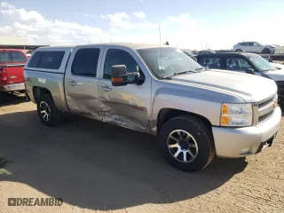 2008 Chevrolet Silverado 1500 LTZ with VIN 3GCEK13Y18G306543, listed as a Copart auction lot 76127754 with 198,073 mi miles and Salvage Title. Bid and sale history available at carsss.com. Image 4.