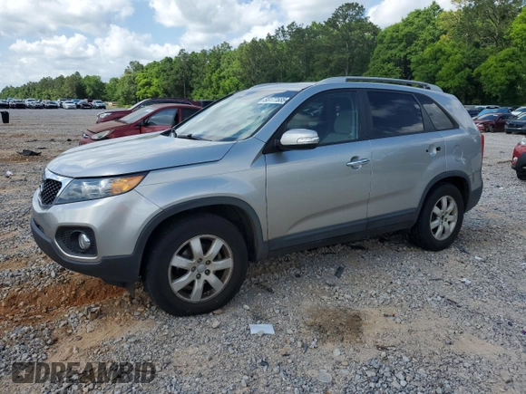 2013 Kia Sorento LX with VIN 5XYKT3A61DG363542, listed as a Copart auction lot 55177685 with 205,613 mi miles and Clean Title. Bid and sale history available at carsss.com. Image 1.