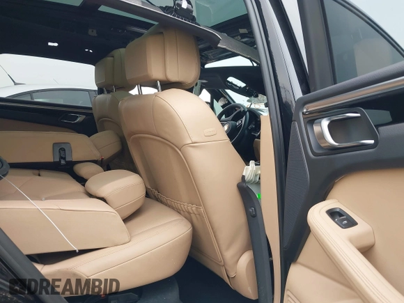 2022 Porsche Macan with VIN WP1AA2A52NLB06879, listed as a IAAI auction lot 41529228 with 34,309 mi miles and . Bid and sale history available at DreamBid. Image 8.