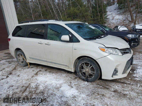 2018 Toyota Sienna XLE with VIN 5TDDZ3DC2JS191352, listed as a IAAI auction lot 41458248 with 143,664 mi miles. Bid and sale history available at carsss.com. Image 1.