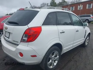 2013 Chevrolet Captiva Sport LTZ with VIN 3GNFL4EK6DS521653, listed as a IAAI auction lot 41990762 with 127,983 mi miles. Bid and sale history available at carsss.com. Image 4.