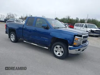 2015 Chevrolet Silverado 1500 LT with VIN 1GCVKREC3FZ424431, listed as a IAAI auction lot 41812094 with 227,739 mi miles. Bid and sale history available at carsss.com. Image 1.