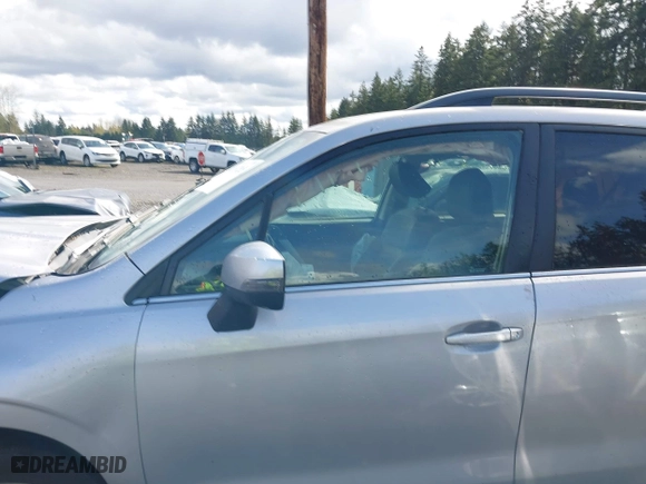 2015 Subaru Forester 2.5i Touring with VIN JF2SJAWC7FH426132, listed as a IAAI auction lot 41937213 with 125,137 mi miles. Bid and sale history available at carsss.com. Image 14.