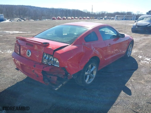 2008 Ford Mustang GT Deluxe with VIN 1ZVHT82HX85123943, listed as a IAAI auction lot 41565843 with NaN miles. Bid and sale history available at carsss.com. Image 4.