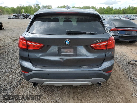 2016 BMW X1 xDrive28i z VIN WBXHT3C31GP881961, wystawiony jako Copart lot #56494955 z przebiegiem Nie podano mil oraz Czysty tytuł • Clean title. Historia ofert i sprzedaży dostępna na DreamBid. Obrazek 6.