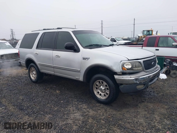 2000 Ford Expedition XLT with VIN 1FMPU16L7YLA54864, listed as a IAAI auction lot 41729630 with 187,444 mi miles and . Bid and sale history available at DreamBid. Image 1.