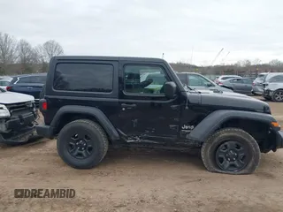 2018 Jeep Wrangler Sport S with VIN 1C4GJXAG0JW224562, listed as a IAAI auction lot 41327316 with 68,761 mi miles and . Bid and sale history available at DreamBid. Image 13.