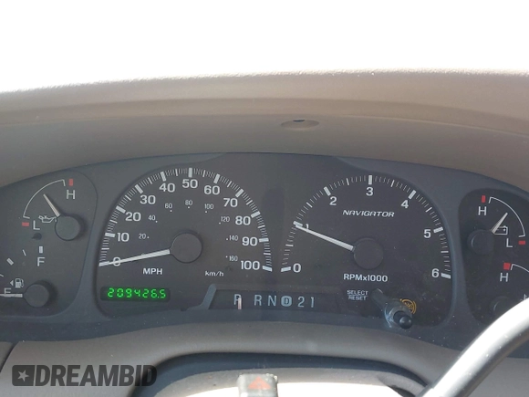 2001 Lincoln Navigator with VIN 5LMFU28A41LJ05964, listed as a IAAI auction lot 42266923 with 209,426 mi miles and . Bid and sale history available at DreamBid. Image 7.