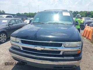 2001 Chevrolet Suburban LS with VIN 3GNFK16T31G142634, listed as a IAAI auction lot 42575492 with 236,583 mi miles and . Bid and sale history available at DreamBid. Image 6.