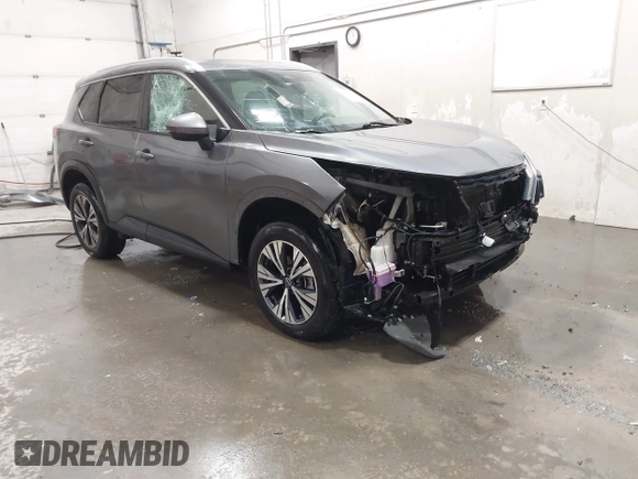 2022 Nissan Rogue SV with VIN 5N1BT3BB0NC671170, listed as a IAAI auction lot 41736425 with 52,757 mi miles. Bid and sale history available at carsss.com. Image 1.