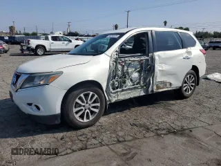 2014 Nissan Pathfinder S z VIN 5N1AR2MN4EC690798, wystawiony jako Copart lot #56239325 z przebiegiem 188 131 mil mil oraz Szkoda całkowita • Salvage title. Historia ofert i sprzedaży dostępna na DreamBid. Obrazek 1.