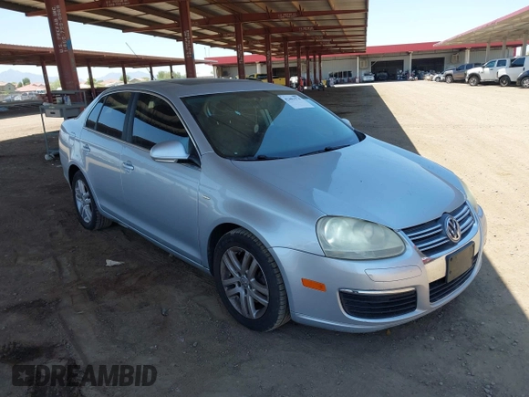 2007 Volkswagen Jetta Wolfsburg Edition with VIN 3VWEF71K67M141186, listed as a IAAI auction lot 42481574 with 199,744 mi miles and . Bid and sale history available at DreamBid. Image 1.