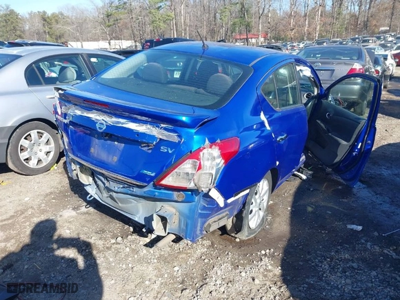 2016 Nissan Versa SV with VIN 3N1CN7AP9GL840460, listed as a IAAI auction lot 41451719 with 1 mi miles. Bid and sale history available at carsss.com. Image 4.