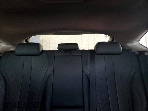 2016 BMW X6 sDrive35i with VIN 5UXKU0C5XG0F92586, listed as a Copart auction lot 76074884 with 110,416 mi miles and Salvage Title. Bid and sale history available at carsss.com. Image 10.