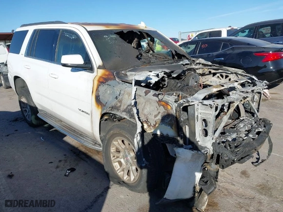 2017 GMC Yukon SLT with VIN 1GKS1BKC2HR215903, listed as a IAAI auction lot 41212162 with 1 miles. Bid and sale history available at carsss.com. Image 1.