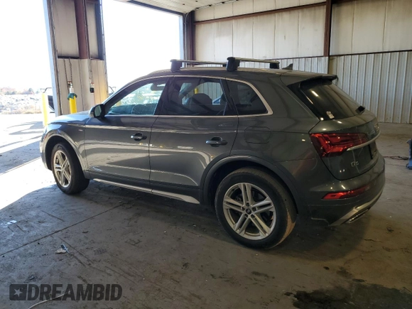 2021 Audi Q5 Premium Plus with VIN WA1E2AFY7M2046870, listed as a Copart auction lot 77452064 with 75,007 mi miles and Salvage Title. Bid and sale history available at carsss.com. Image 2.