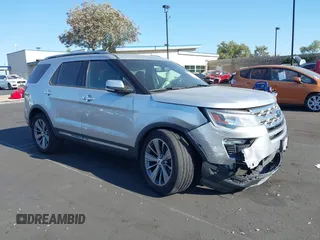 2018 Ford Explorer Limited z VIN 1FM5K7F85JGB10889, wystawiony jako IAAI lot #42367620 z przebiegiem 101 673 mil mil oraz . Historia ofert i sprzedaży dostępna na DreamBid. Obrazek 12.
