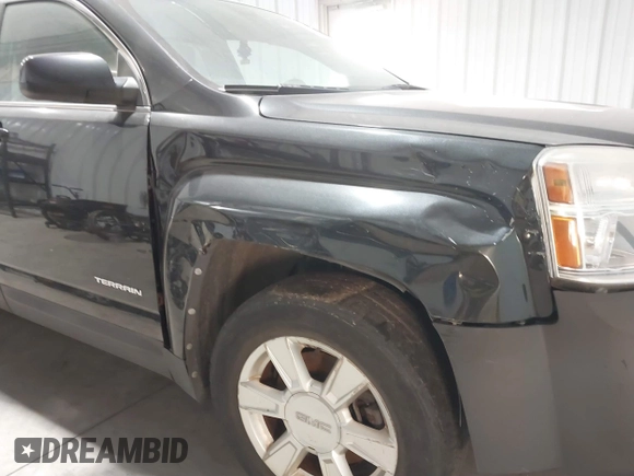 2010 GMC Terrain SLE-1 with VIN 2CTALBEW6A6389986, listed as a IAAI auction lot 41392558 with 141,935 mi miles. Bid and sale history available at carsss.com. Image 13.