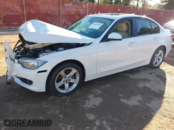 2015 BMW 3 Series 328i с VIN WBA3A5C5XFF608299, выставлен на аукционе IAAI как лот 40904806 с пробегом 126 043 миль миль и . История ставок и продаж доступна на DreamBid. Изображение 17.