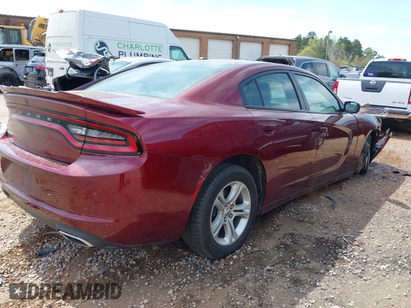 2019 Dodge Charger SXT with VIN 2C3CDXBG1KH698786, listed as a IAAI auction lot 41922507 with 108,666 mi miles. Bid and sale history available at carsss.com. Image 4.