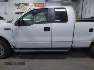 2007 Ford F-150 XLT with VIN 1FTPX14V67FA70678, listed as a IAAI auction lot 41820241 with 222,056 mi miles. Bid and sale history available at carsss.com. Image 14.