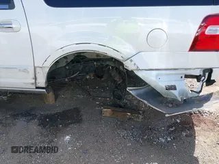 2017 Ford Expedition Max Limited с VIN 1FMJK1KT7HEA81097, выставлен на аукционе IAAI как лот 41974420 с пробегом 145 645 миль миль и . История ставок и продаж доступна на DreamBid. Изображение 6.