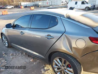 2014 Kia Optima SX Turbo with VIN 5XXGR4A62EG272392, listed as a IAAI auction lot 41236920 with 189,504 mi miles and . Bid and sale history available at DreamBid. Image 14.