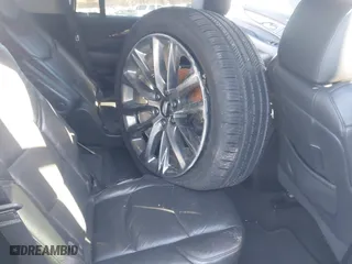 2019 Cadillac Escalade Luxury with VIN 1GYS4BKJ0KR401930, listed as a IAAI auction lot 41588826 with 78,977 mi miles. Bid and sale history available at carsss.com. Image 8.